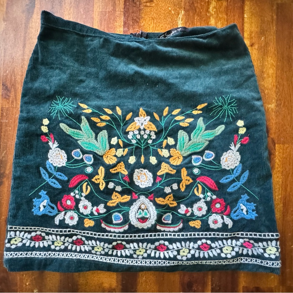 High Waist Embroidered Corduroy Mini Skirt, Boho Floral - Hunter Green, L